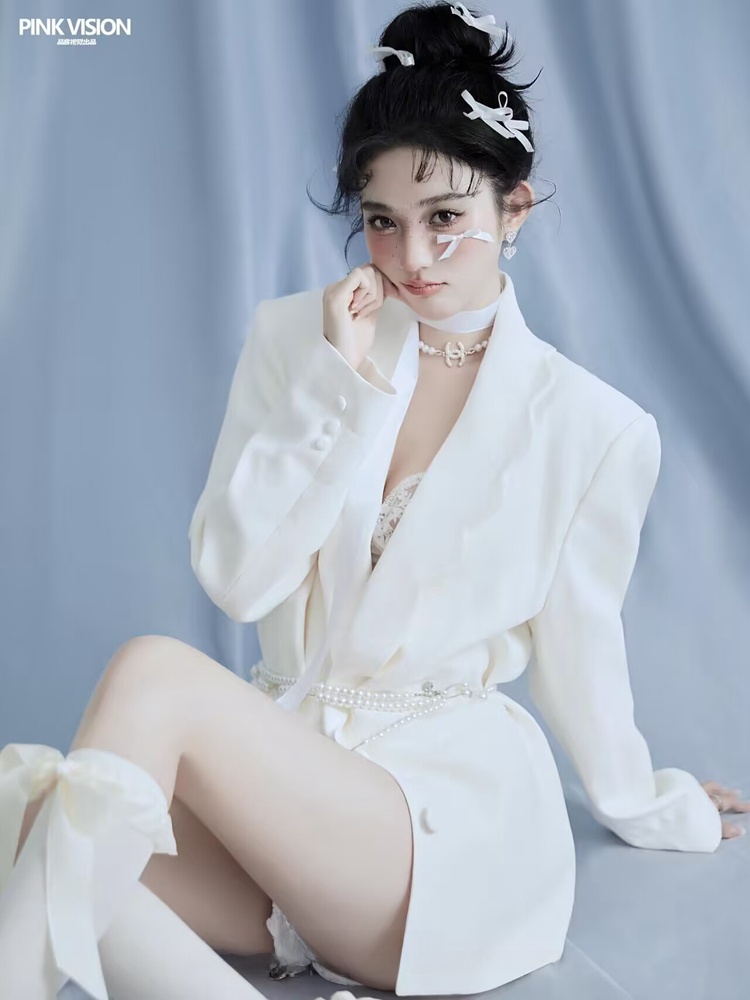 Studio Photography Suit White  - Summer Clothing For Girls avis et prix
